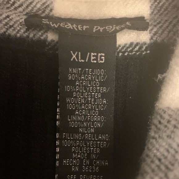 Sweater Project Plaid Vest Juniors Size XL Black and White / Soft & Warm - Picture 5 of 8
